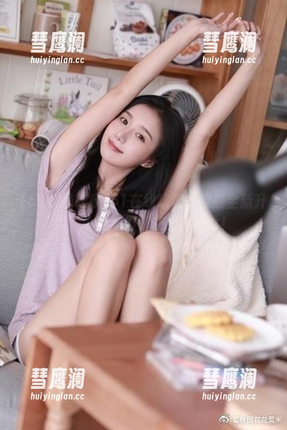 51在线吃瓜苹果版全新升级，小姐姐们都在抢先体验！