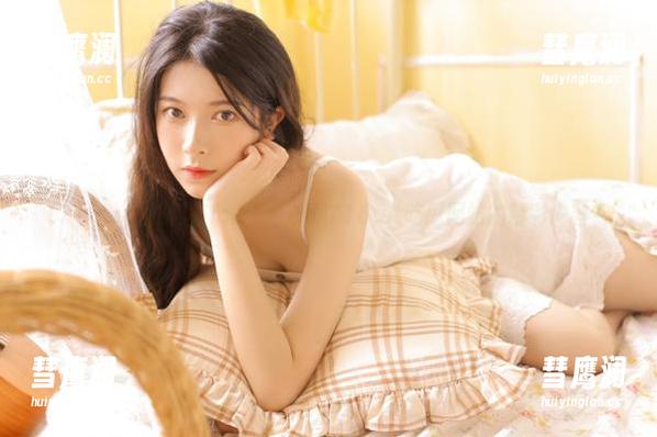 如何在ios平台收藏718.st吃瓜网站的精彩内容？