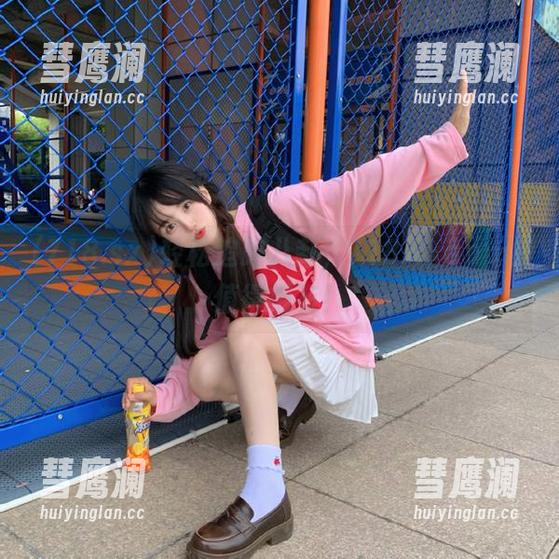 轻松追踪八卦，718.sxapp你值得拥有！