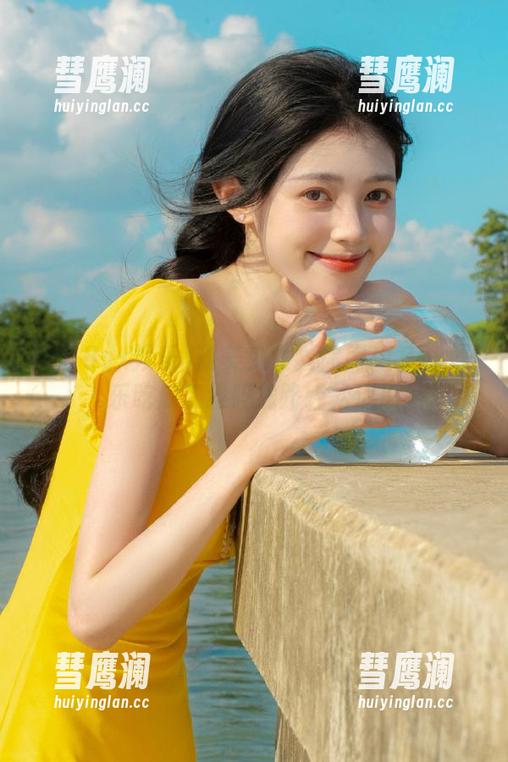 718sx娱乐 甜美少女教你用718sx娱乐吃瓜二维码线路轻松追瓜
