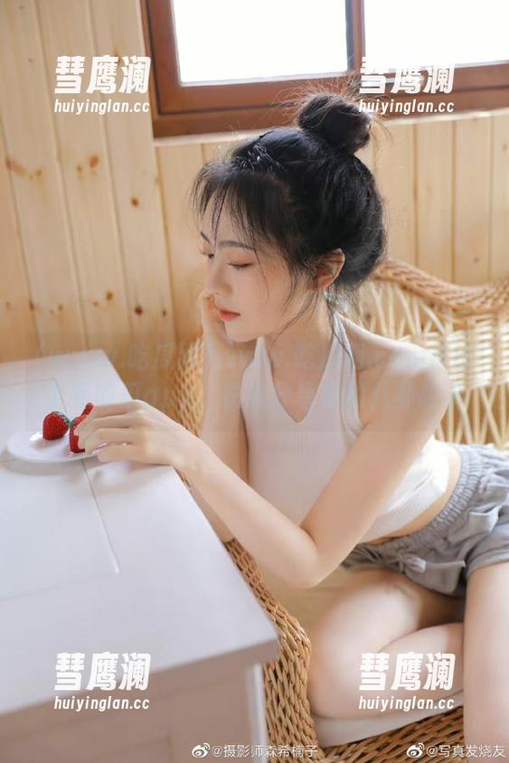 www.吃瓜网.com推出全新吃瓜app，快来分享你的八卦故事