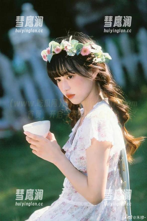 打开www.吃瓜网.com首页，开启一天的吃瓜新体验