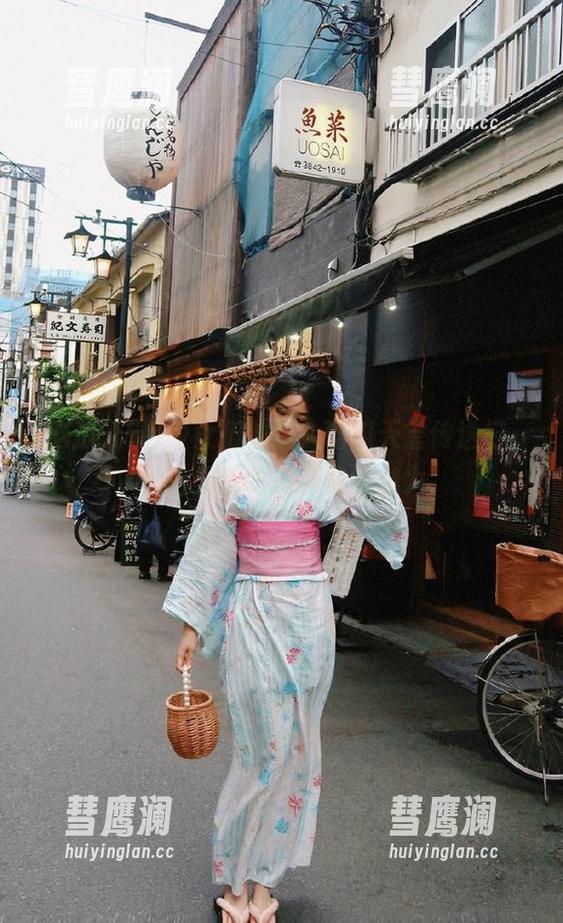 少女们快进入吃瓜天堂传送门，体验无敌吃瓜神器的魅力